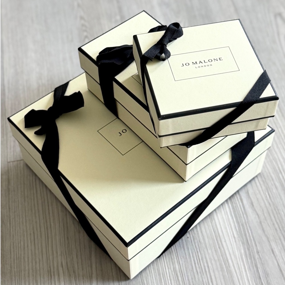 Jo Malone London Empty Boxes w Ribbons